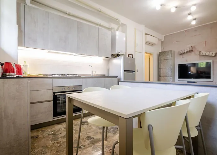 Corsini Πανσιόν