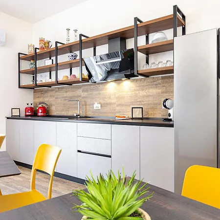 ゲストハウス Corsini